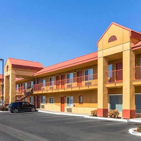 Quality Inn Fresno Near University Екстер'єр фото