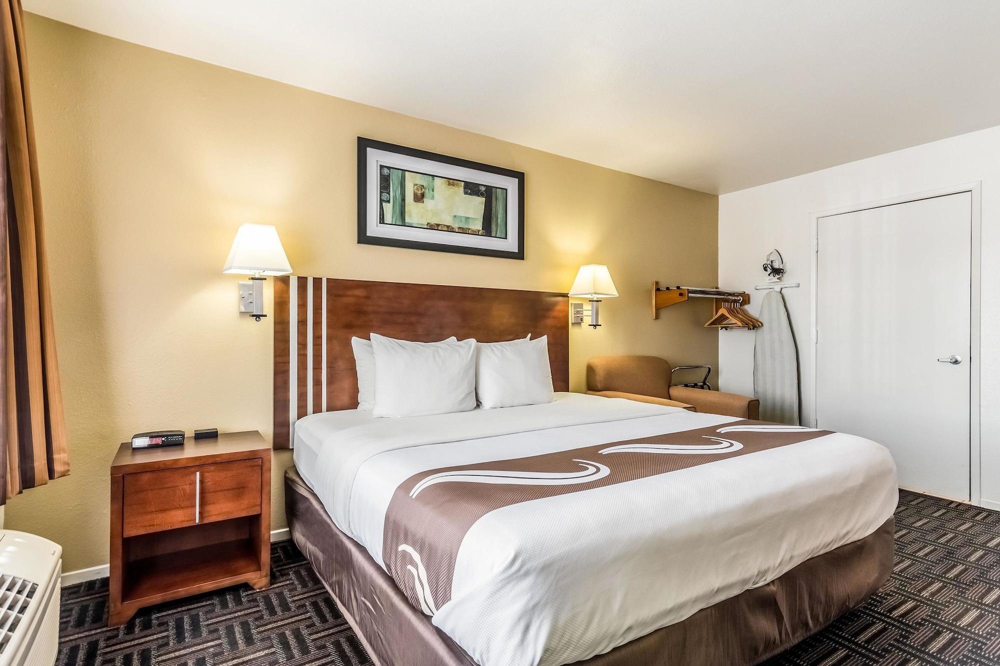 Quality Inn Fresno Near University Екстер'єр фото