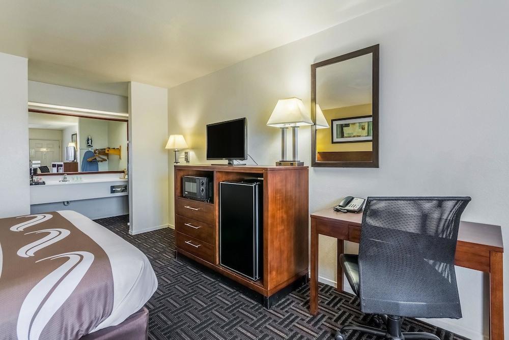 Quality Inn Fresno Near University Екстер'єр фото