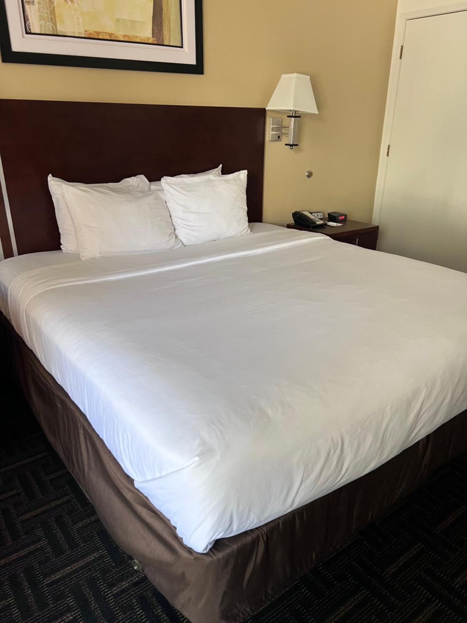 Quality Inn Fresno Near University Екстер'єр фото